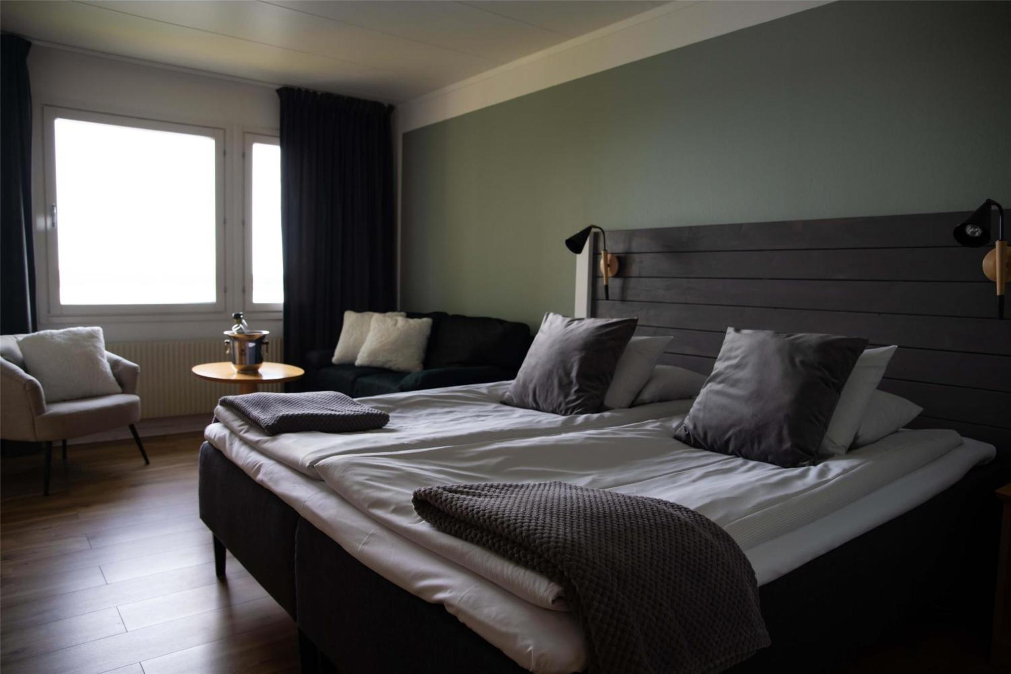 Hotel Ullinge 엑스조 외부 사진